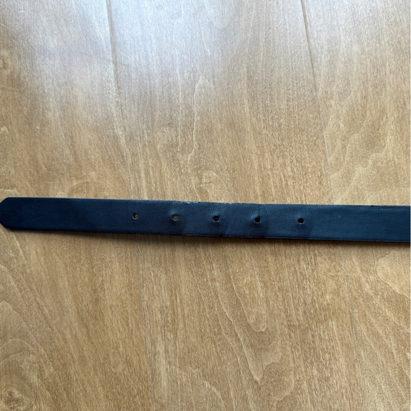 H&M Black Faux Leather Belt with Gold Buckle, Size Medium - Picture 9 of 14